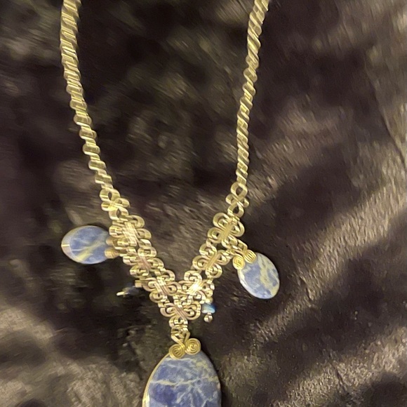 Lapis Necklace.   BL/BL - Picture 4 of 4